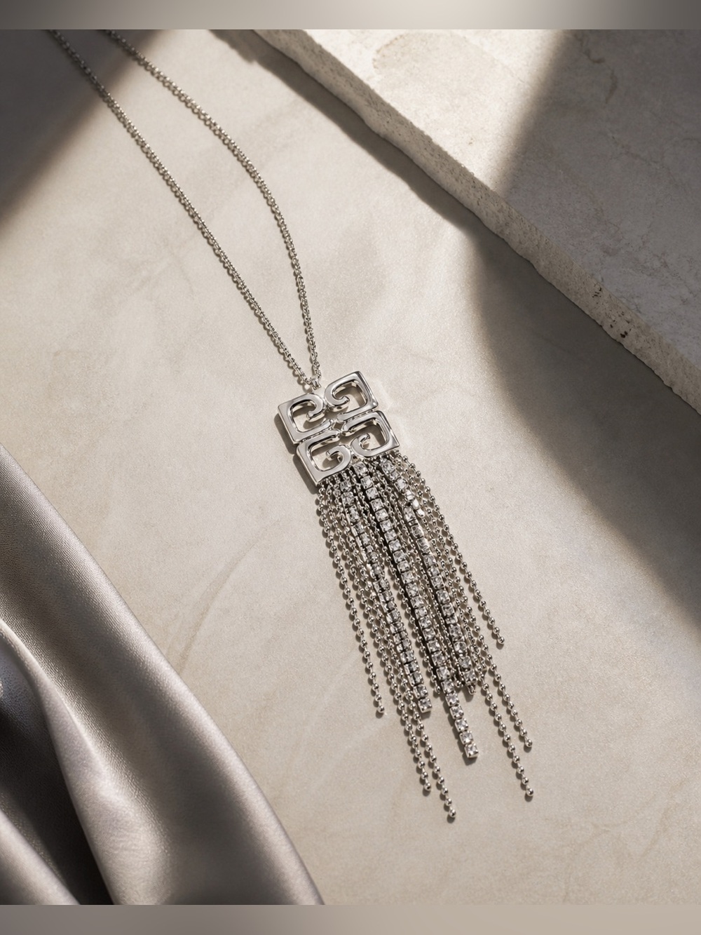 Givenchy 4G Liquid Fringe Crystal Necklace Silver Statement Tassel Pendant - Picture 4 of 8